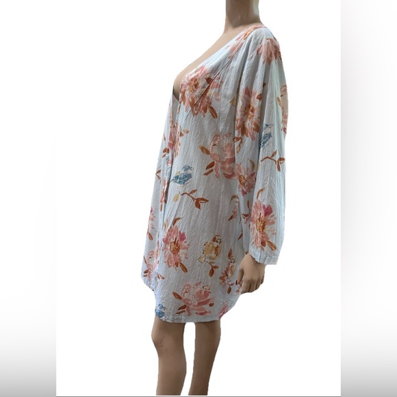 Plum pretty sugar Floral Print Kimono with Bird - Picture 2 of 16